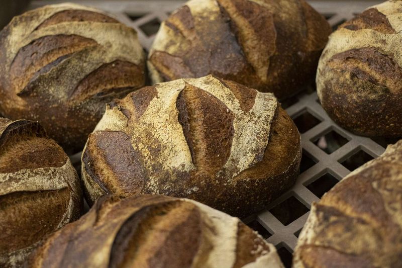 12 California Bakeries Still Baking Sourdough The Old-Fashioned Way - Decor Hint Acme Bread Company