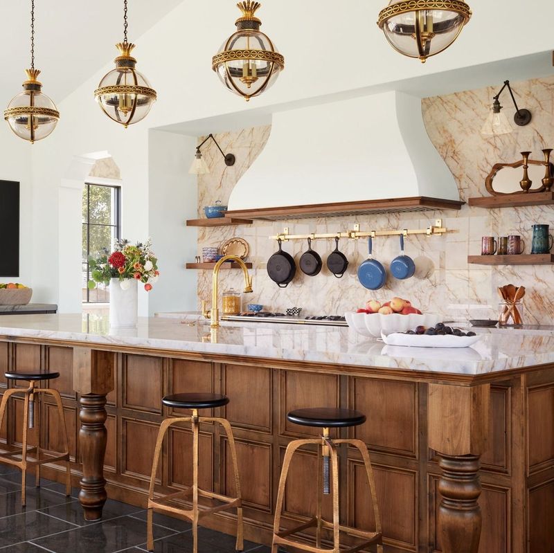 Large Kitchen Islands