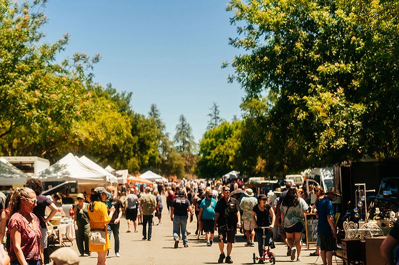 18 Must Visit California Markets For Furniture Collectors And Mid Century Enthusiasts - Decor Hint Sacramento Antique Faire