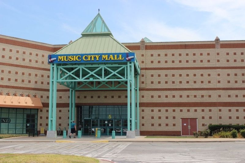 20+ Texas Malls That Shaped Shopping In The Lone Star State - Decor Hint Music City Mall
