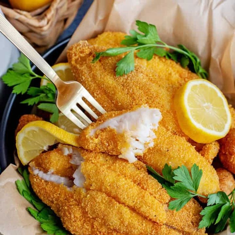 20 Tennessee Spots Frying Fish The Old-School Way Every Friday - Decor Hint Mama's Catfish House