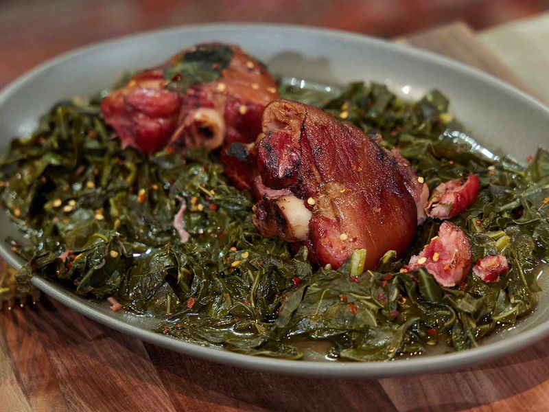 15 Georgia Country Recipes That Bring Back Sunday Dinner Memories - Decor Hint Collard Greens With Ham Hocks