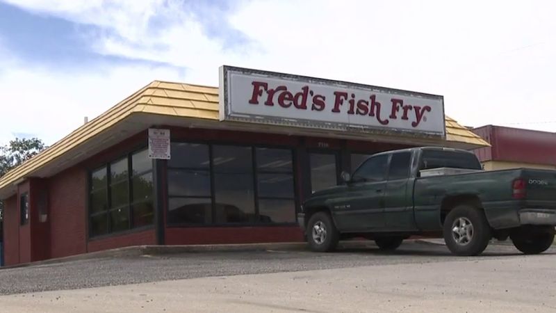Fred's Fish Fry Creates Lines Around The Block
