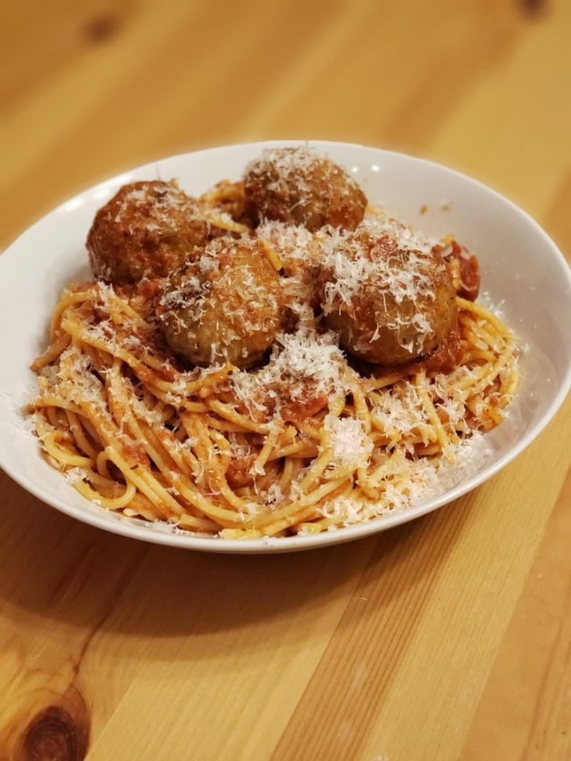 18 Michigan Places Where Spaghetti And Meatballs Are The Star Of The Menu - Decor Hint Mario's Italian Restaurant