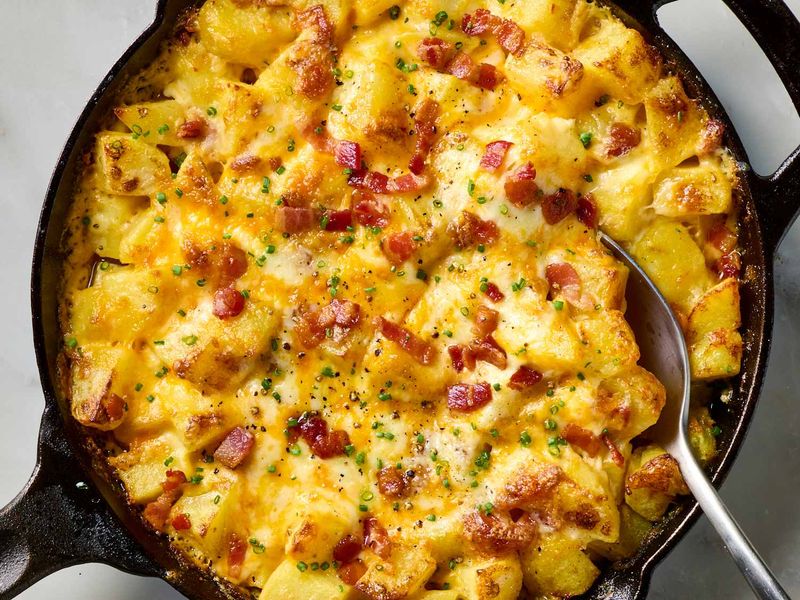 Mississippi Mud Potatoes Might Be The Easy One Pan Dish You'll Want To Make Again - Decor Hint Crispy Bacon Makes Everything Better