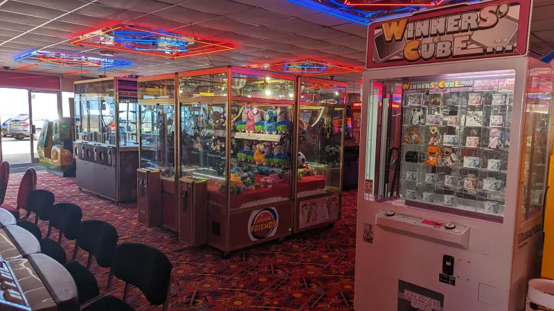 Surprising Details About The Long-Abandoned Pirate's Park In Flint - Decor Hint The Arcade Was a Gamer's Paradise