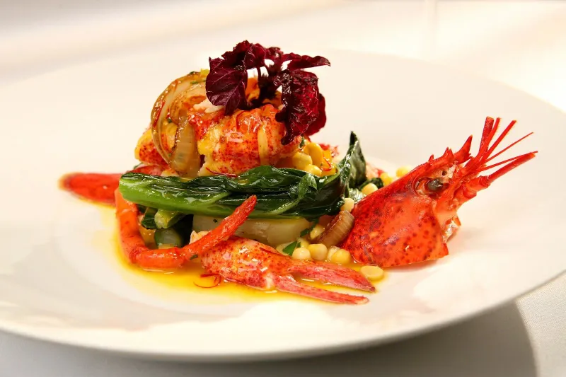 Illinois Lobster Roll Spots Delivering Coastal Flavor In The Midwest - Decor Hint Oceanique Evanston