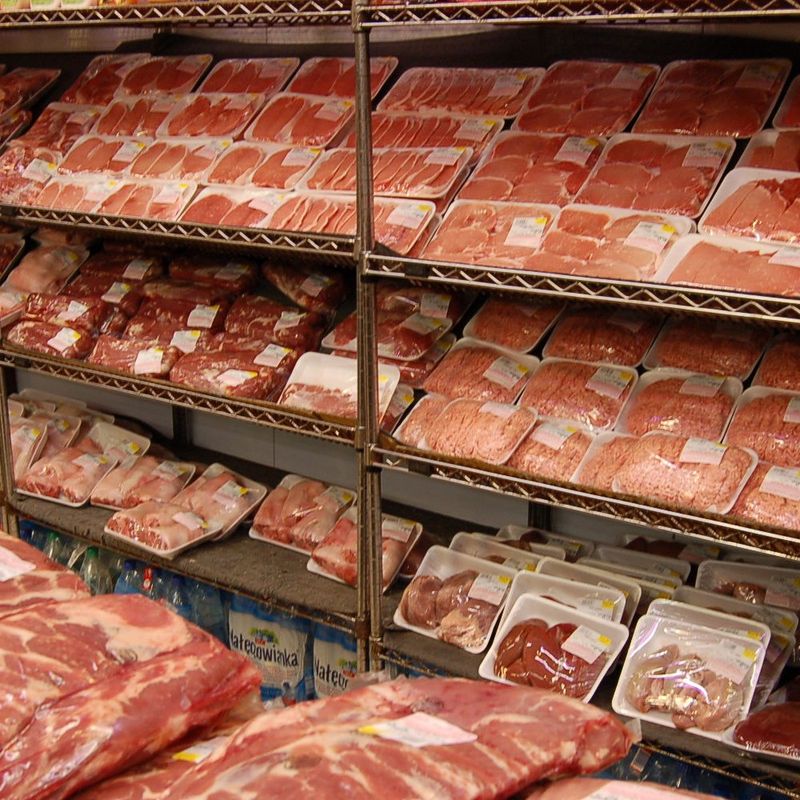 These 18 Michigan Grocery Stores Are Known For Their Butcher Quality Meats - Decor Hint Holiday Market