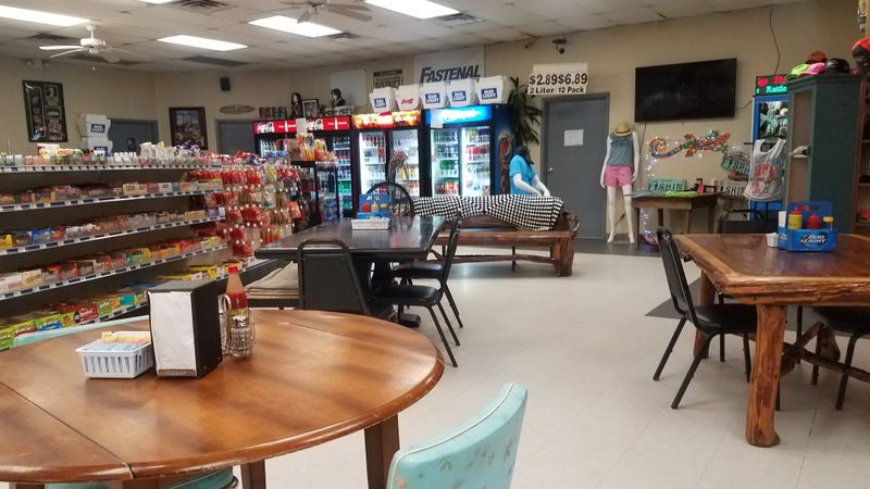 Curtis Grocery Debris Po'boy