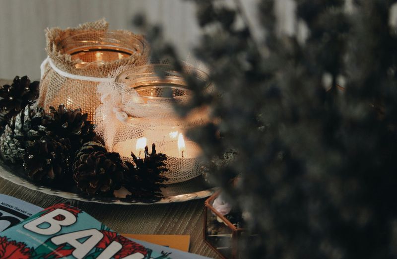 Festive Texas Inspired Décor Ideas And The Secret To A Perfect Christmas Cactus - Decor Hint Mason Jar Centerpieces Offer Rustic Simplicity