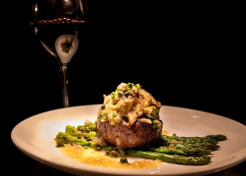 16 Must Try Louisiana Tenderloin Joints Where Every Bite Tells A Story - Decor Hint Charley G's Seafood Grill