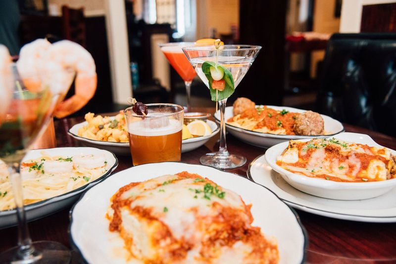 18 Michigan Places Where Spaghetti And Meatballs Are The Star Of The Menu - Decor Hint Amore da Roma