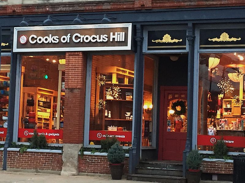 Cooks of Crocus Hill