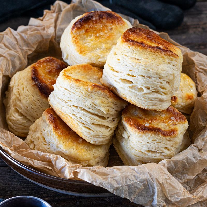 Must-Try Thanksgiving Dishes In Georgia With That Comforting Southern Touch - Decor Hint Buttermilk Biscuits