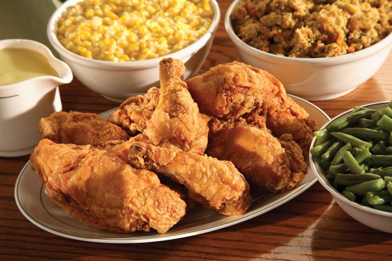 These Florida Buffets Put A Coastal Touch On Home-Style Favorites - Decor Hint Der Dutchman