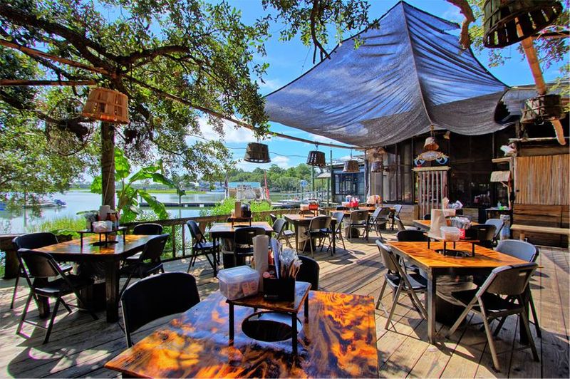 Open-Air Deck Dining Under Live Oaks
