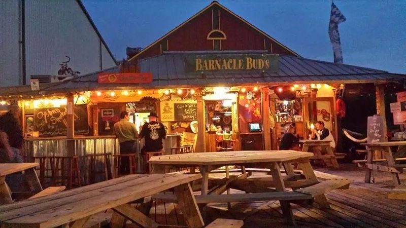 Wisconsin Catfish Hideaways Serving Crunchy, Golden Perfection - Decor Hint Barnacle Bud's, Milwaukee