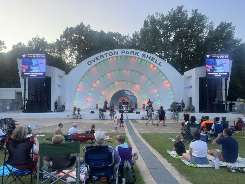 9 Tennessee Light Displays That Show Off The State At Christmas - Decor Hint Christmas in the Park at Overton Park