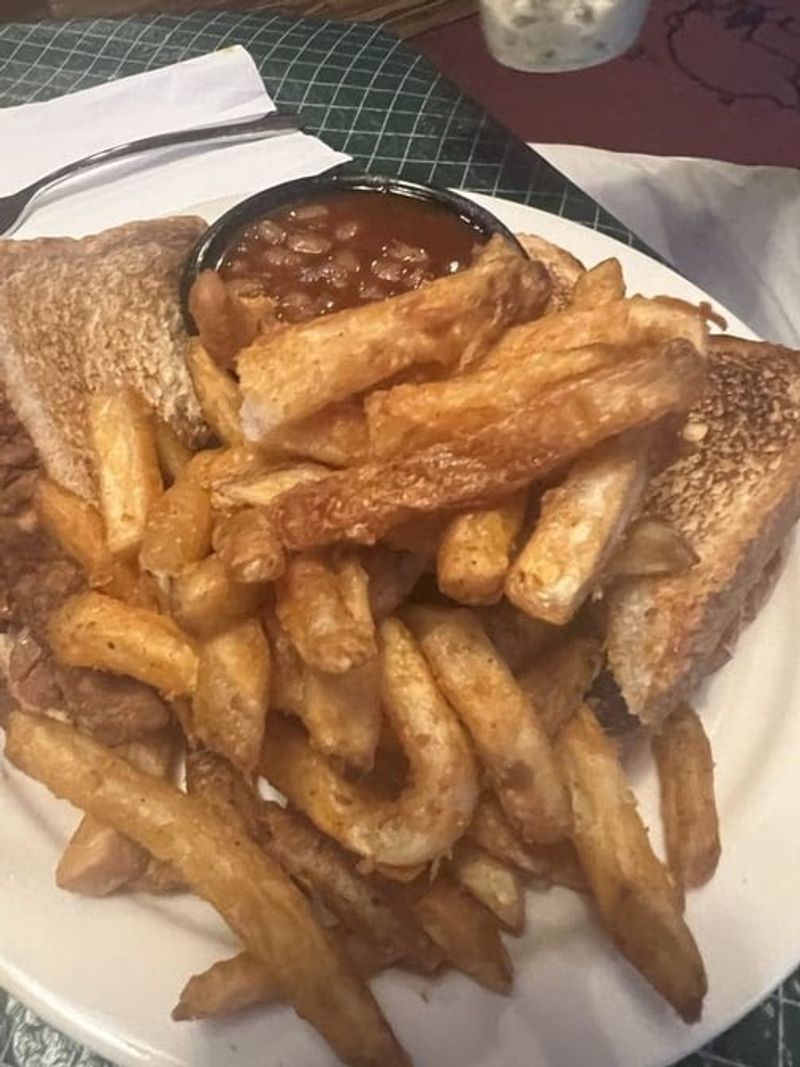 Fried Chicken Adventures In Memphis You Can't Miss - Decor Hint The Bar-B-Q Shop