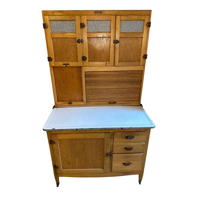 11 Furniture Trends Michigan Homes Are Bringing Back - Decor Hint Hoosier Cabinets