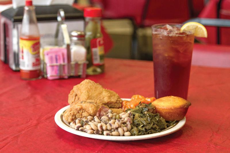 10 Alabama Buffets That Serve Up Southern Comfort Daily - Decor Hint Martha's Place Buffet – Montgomery