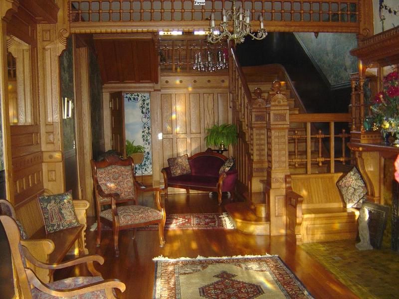 Victorian Queen Anne