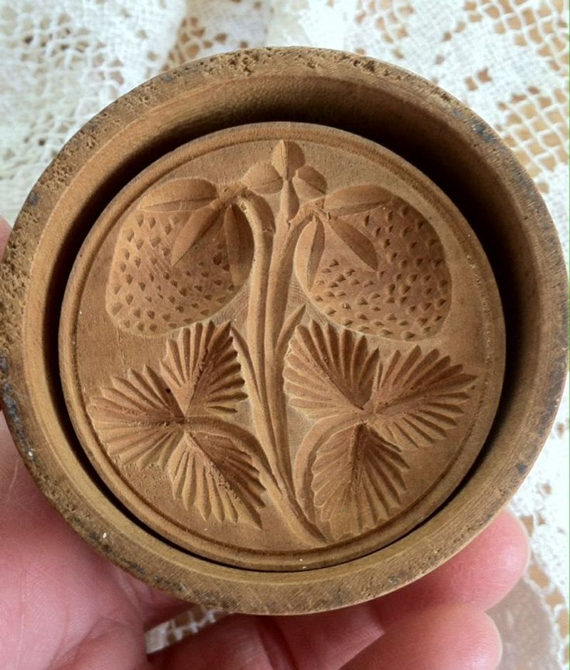 Wooden Butter Molds With Carved Designs