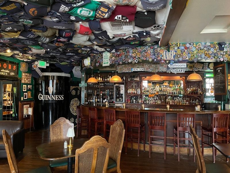 Charming Beach Shack Atmosphere