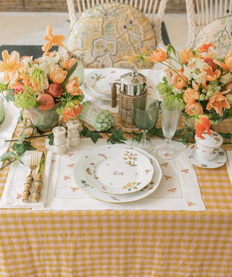 Seasonal Table Linens
