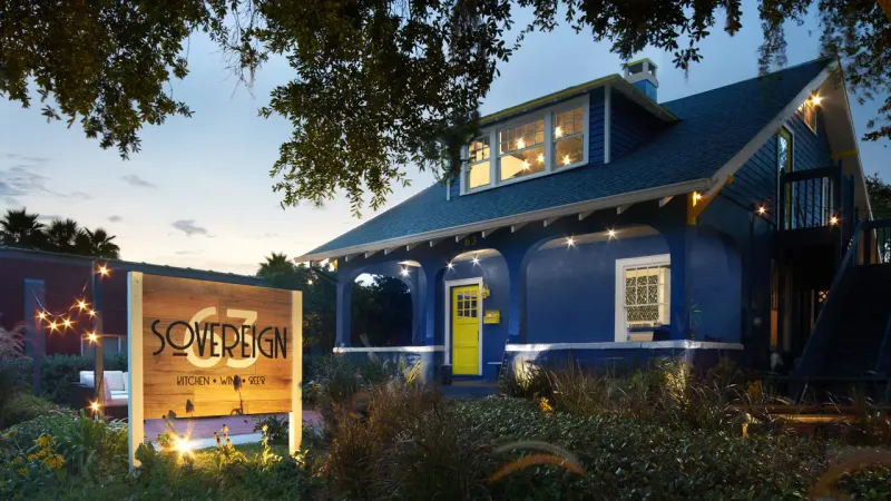 15 Small-Town Florida Restaurants With Timeless Charm - Decor Hint The Sovereign Restaurant