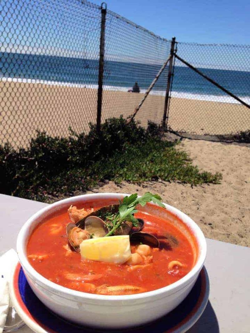 Phil's Fish Market - Moss Landing