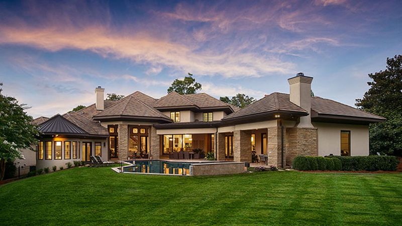 North Carolina's 25 Most Expensive Neighborhoods To Buy A Home In 2025 - Decor Hint Foxcroft (Charlotte)