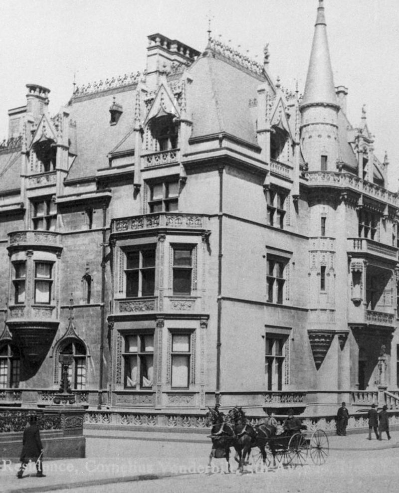 William K. Vanderbilt House – Manhattan