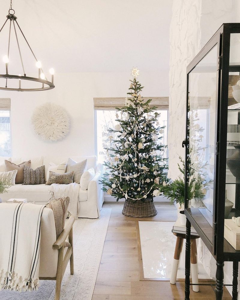 Layering Textures in Soft Neutral Tones