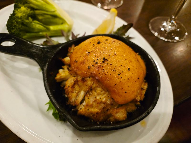 This Coastal Maryland Diner Sets The Standard For Friday Night Fish - Decor Hint Daily Specials That Keep Things Spicy