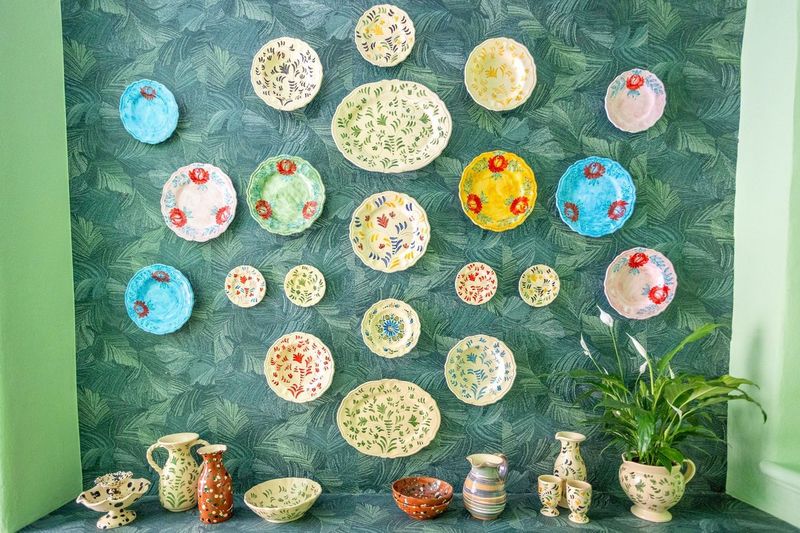 Bold Maximalist Decor Ideas That'll Make Your California Home Pop Without The Chaos - Decor Hint Hang Decorative Plates on Your Walls