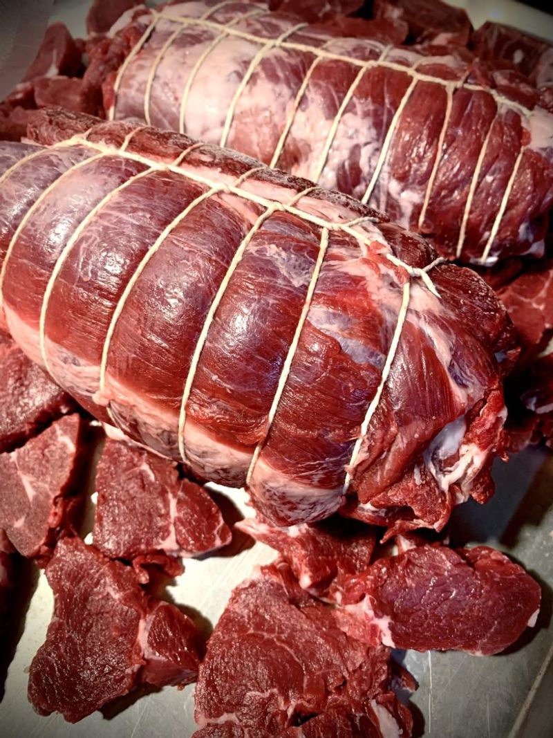 20 Maine Grocery Stores Known For Quality Meat And Classic Coastal Butcher Shops - Decor Hint Maine Meat