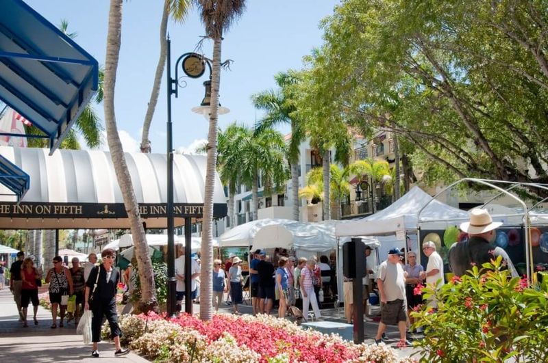 10 Florida Beach Towns So Crowded Locals Avoid Them Altogether - Decor Hint Naples
