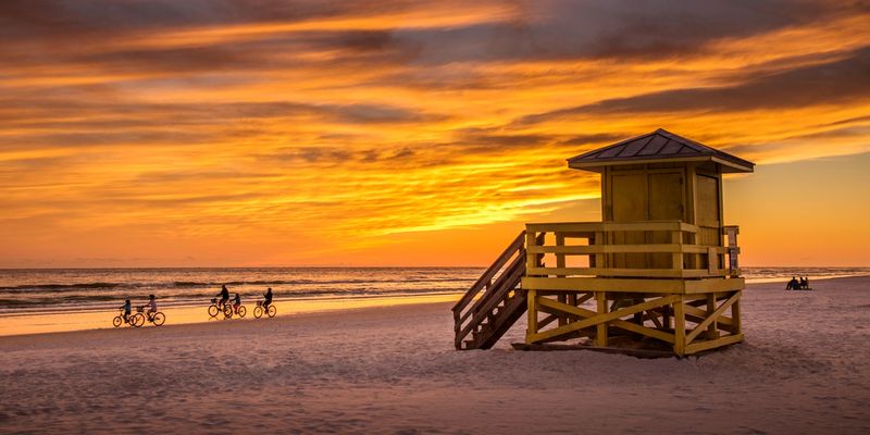Florida Cities That Made The List Of Top Winter Holiday Getaways - Decor Hint Sarasota
