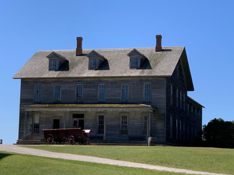 Things That Make Fayette One Of Michigan's Most Intriguing Abandoned Towns - Decor Hint Well-Preserved Historic Buildings