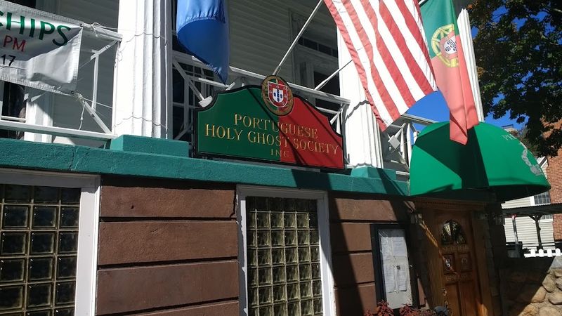 Beautiful Spots That Prove This Connecticut Coastal Town Is A True Hidden Treasure - Decor Hint Portuguese Holy Ghost Society
