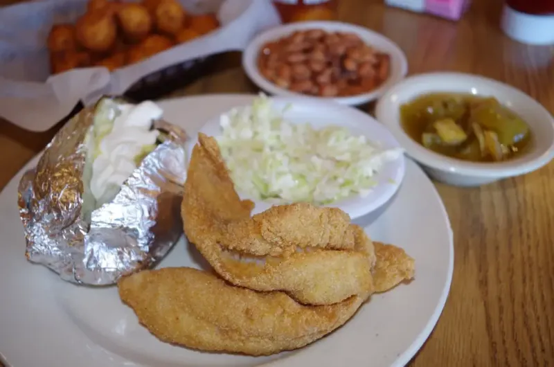 JoJo's Catfish Wharf