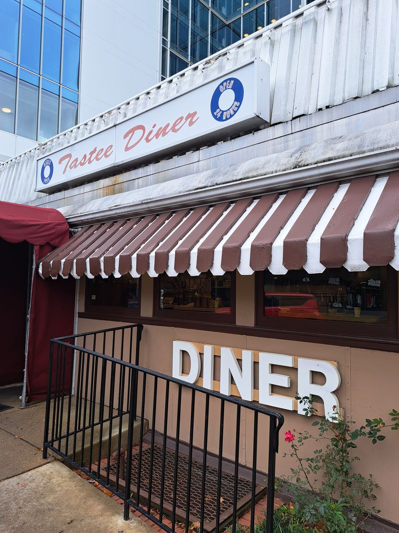 Tastee Diner – Laurel & Bethesda, MD