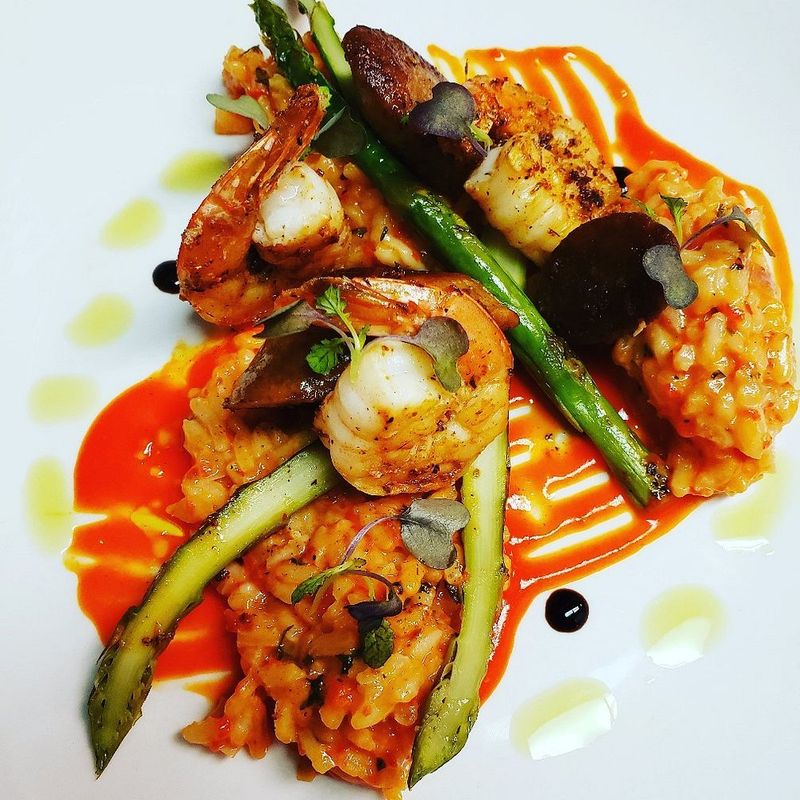 New York Seafood Shacks Only Locals Know For Authentic Seaside Taste - Decor Hint Tight Lines Tackle