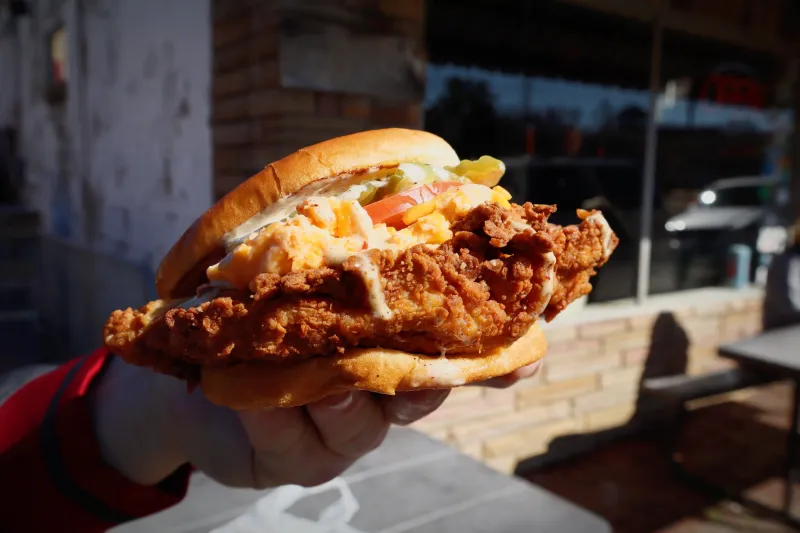 13 Alabama Soul Food Restaurants Serving Sunday-Dinner Flavor All Week Long - Decor Hint Saw's Soul Kitchen