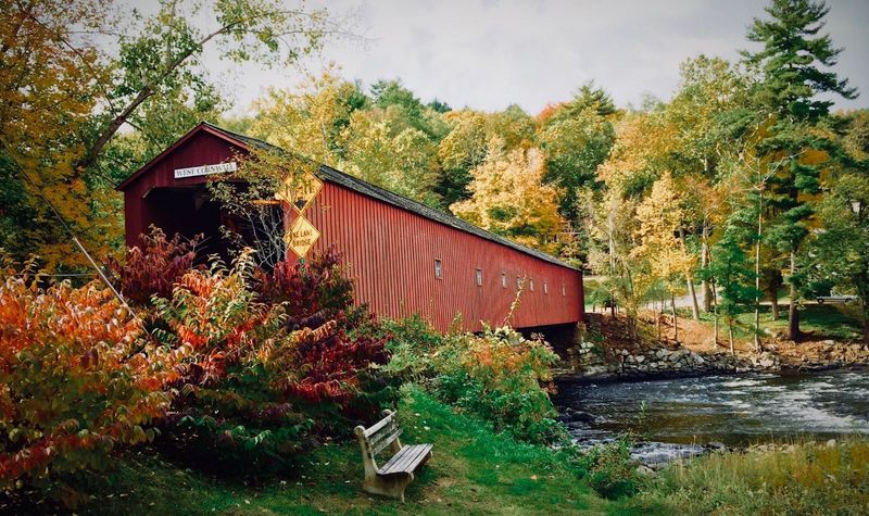 Historic Covered Bridge Tours and Photo Opportunities