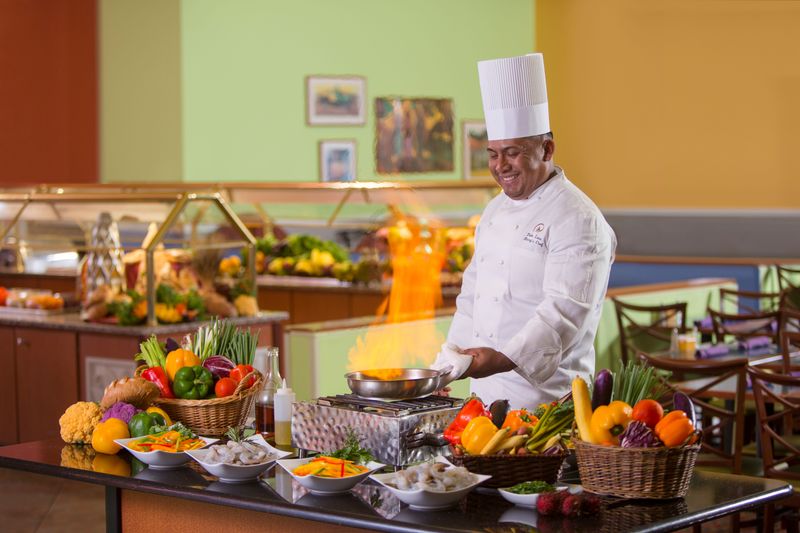 Global Flavors At Rosen Centre's Café Gauguin