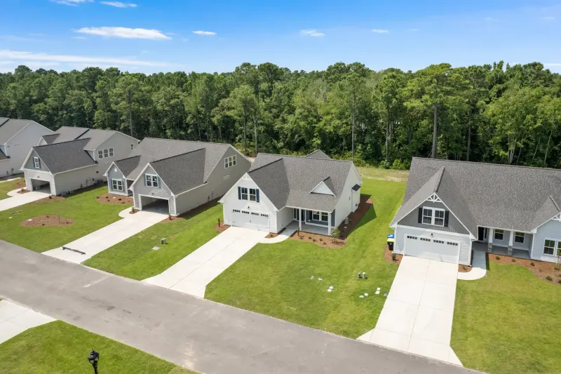 These 12 Home Types Are Set To Rise In Price By The End Of 2025 - Decor Hint Single-Family Homes in Suburban Areas