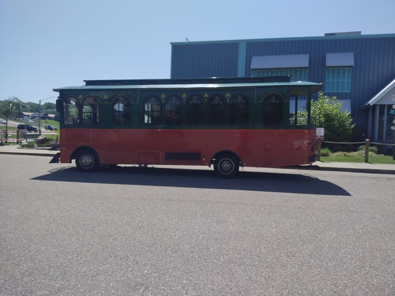 Experience Pennsylvania's Most Spine-Chilling Ghost Tour - Decor Hint Riding The Haunted Trolley Through Town