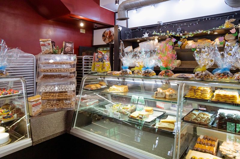 Flinchbaugh's Restaurant & Bakery